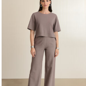 Blusa Em Malha Crepe Com Mangas Curtas - Imagem 2